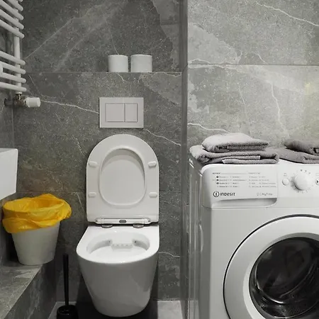 Eastapart A83 شقة *